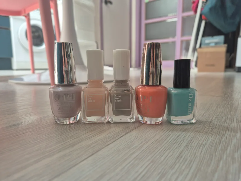 OPI 네일 폴리쉬와 그외 매니큐어