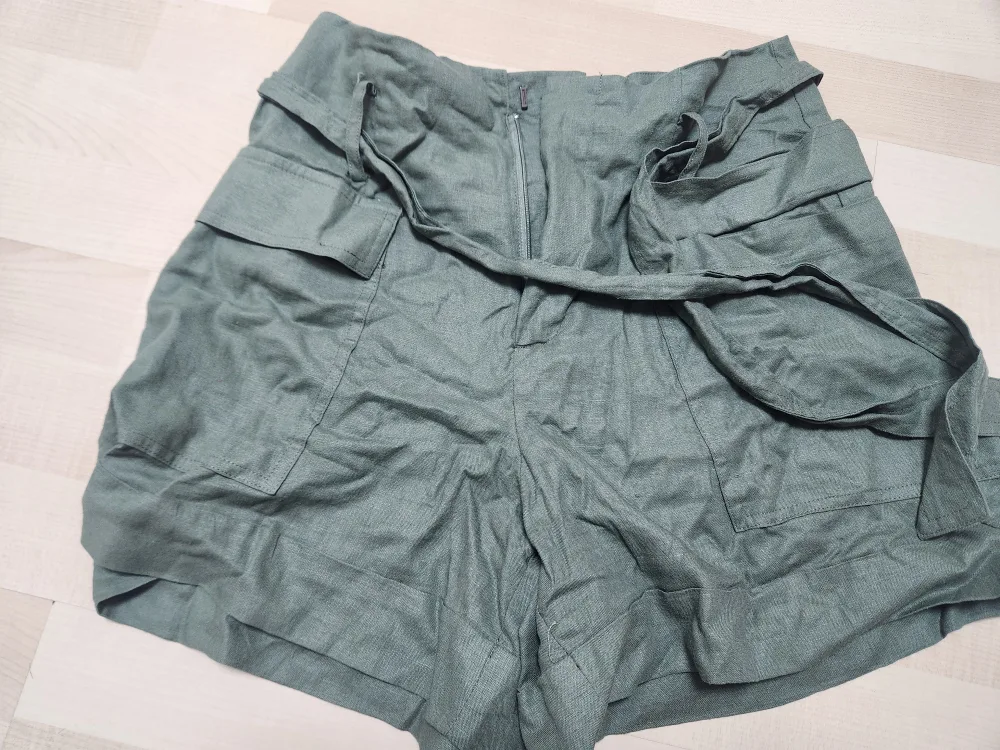 자라 린넨 반바지 XS