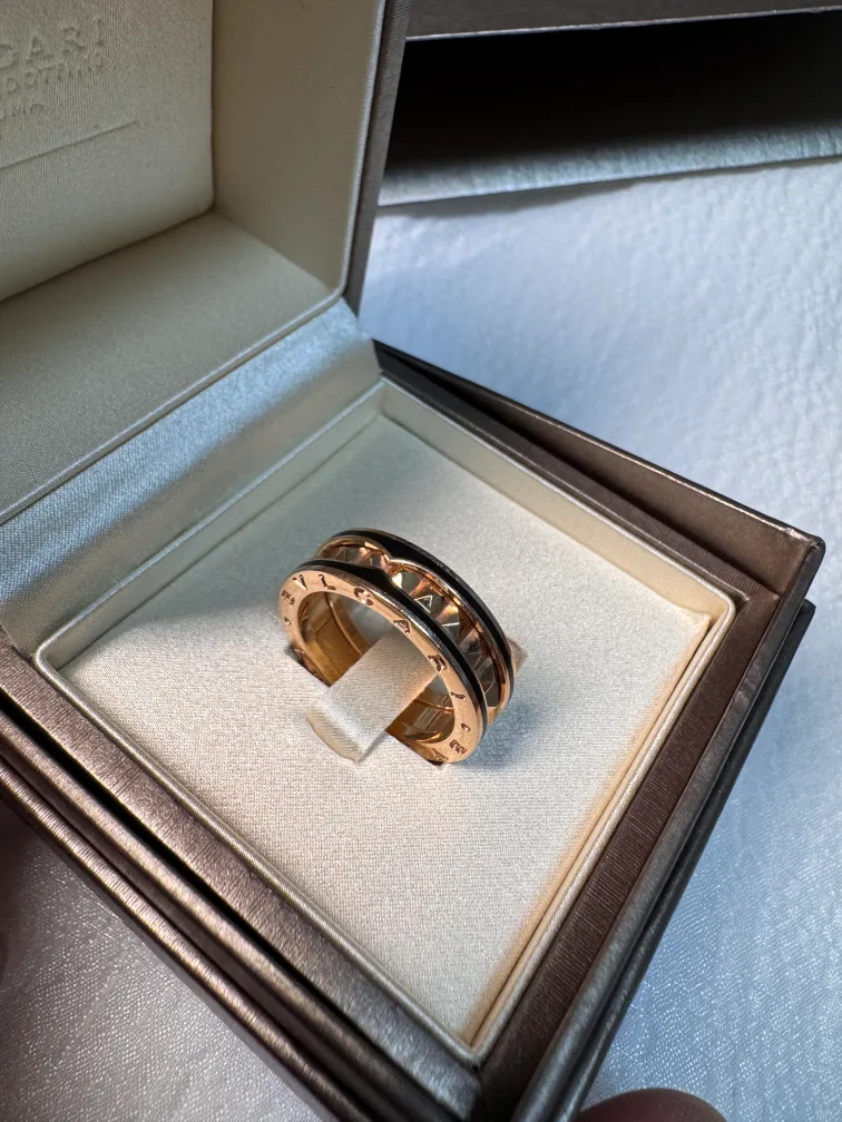 불가리 비제로원 락 반지