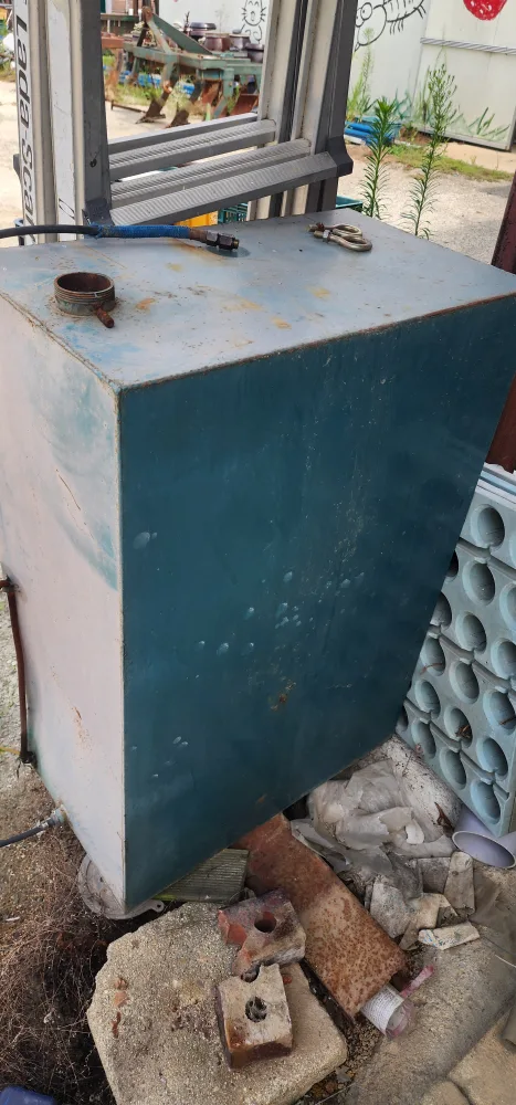 중고 사각 기름탱크