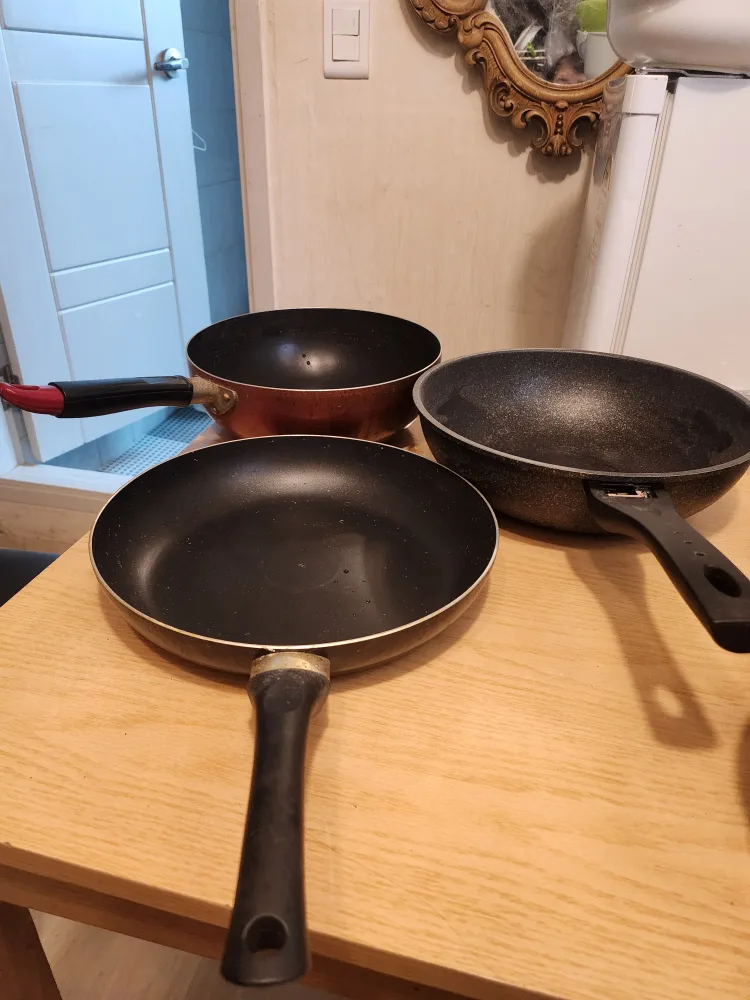 중고 프라이팬 3개