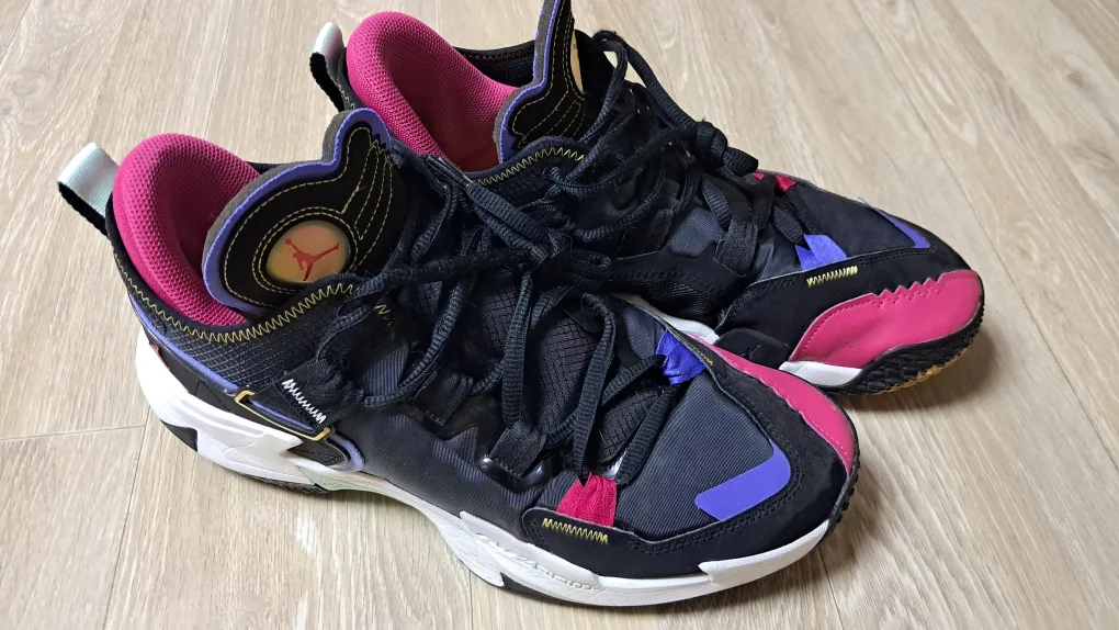 나이키 농구화 (와이낫제로)