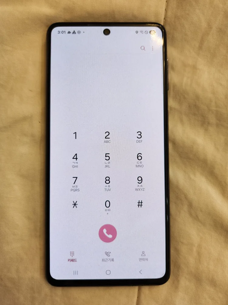 갤럭시 퀌텀 3  128기가 A시리즈 블랙 중고폰