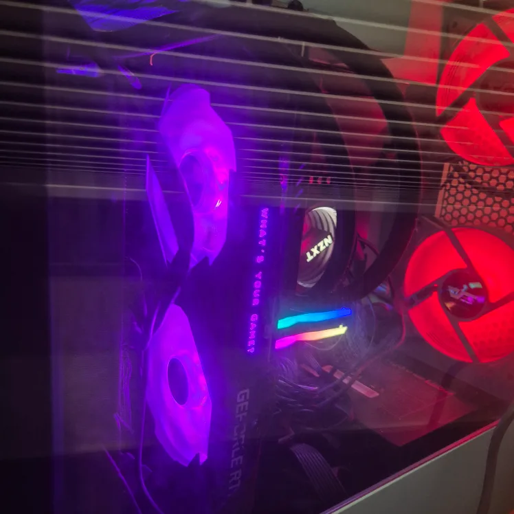 게이밍 PC NZXT 수랭쿨러, 32GB Ram,RTX 3060 pc 팝니다