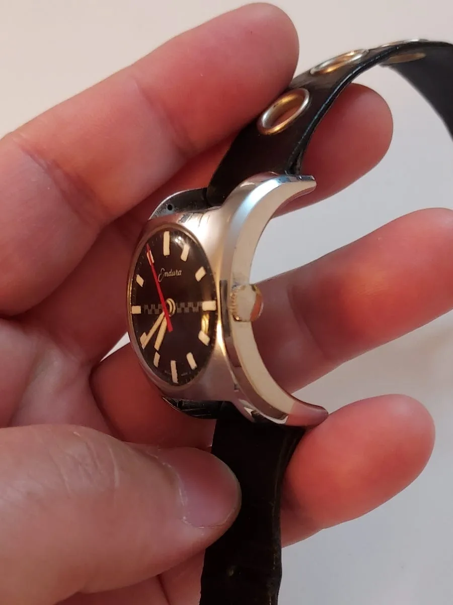 Endura 커브 드라이버 빈티지 시계