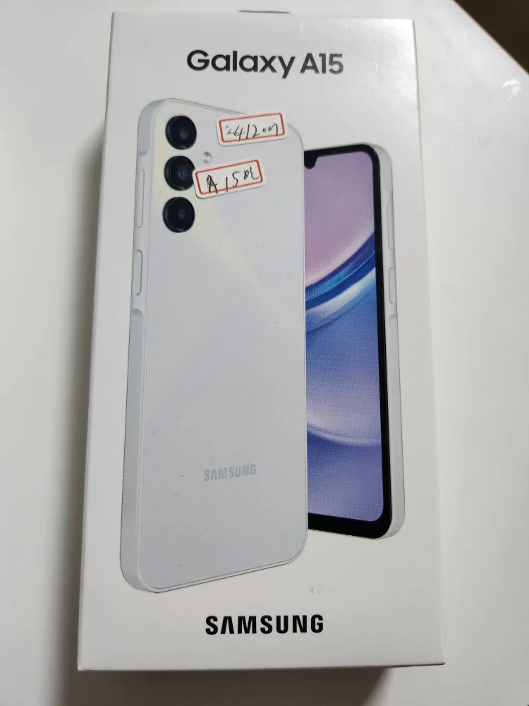 갤럭시 A15 화이트 A급 중고기기 박스풀셋 팝니다
