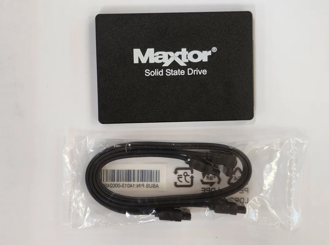 중고 Maxtor  SSD 240GB