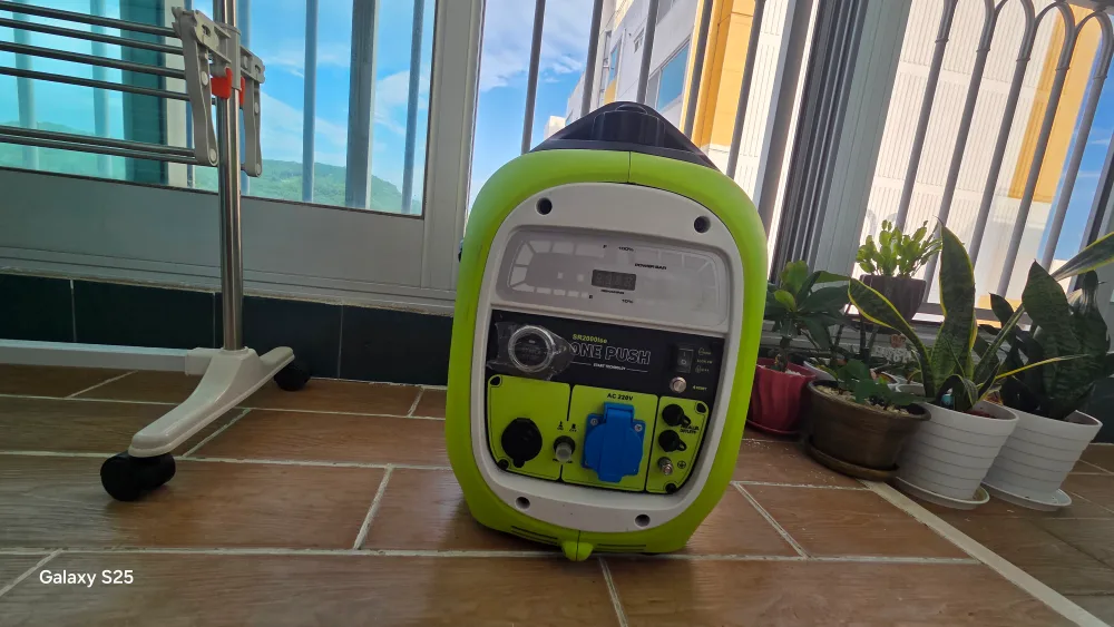 SHINERAY 발전기 SR2000ise