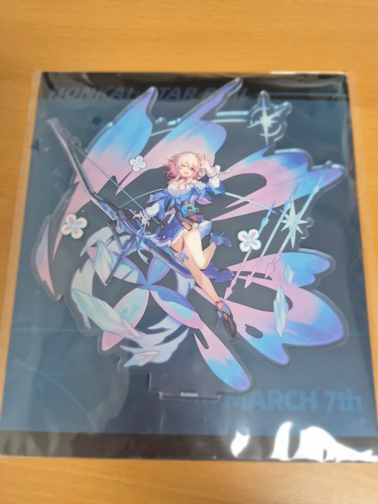 중고 삼칠이 아크릴 스탠드 팝니다