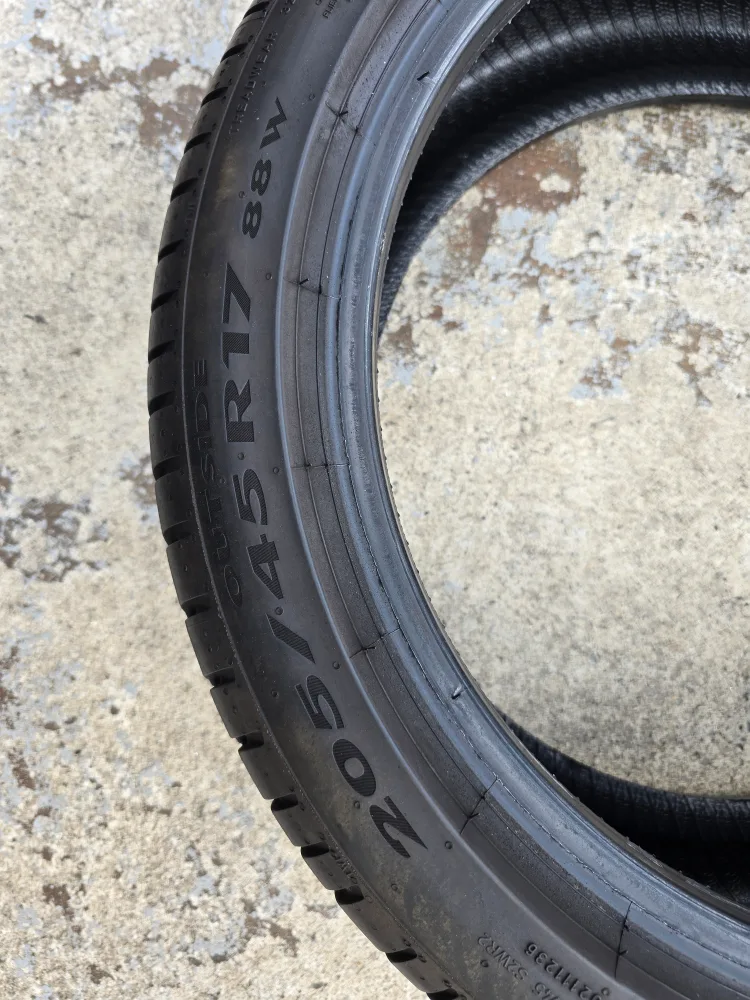 205 45 17 신투라토P7 S급 중고 팔아요