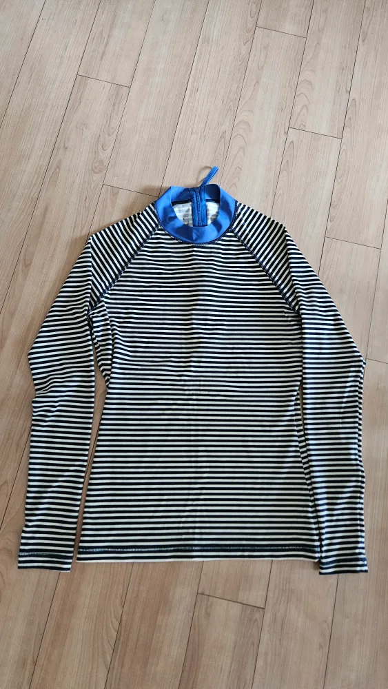 J.Crew 래쉬가드 S 사이즈