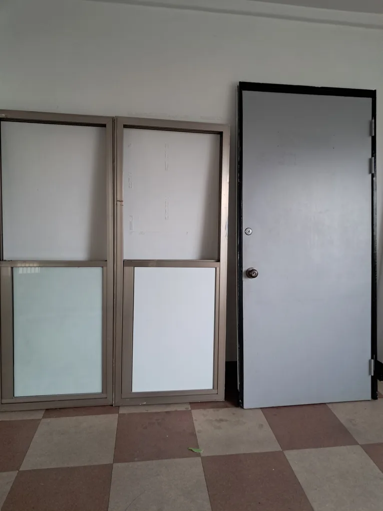 중고 현관문/방문