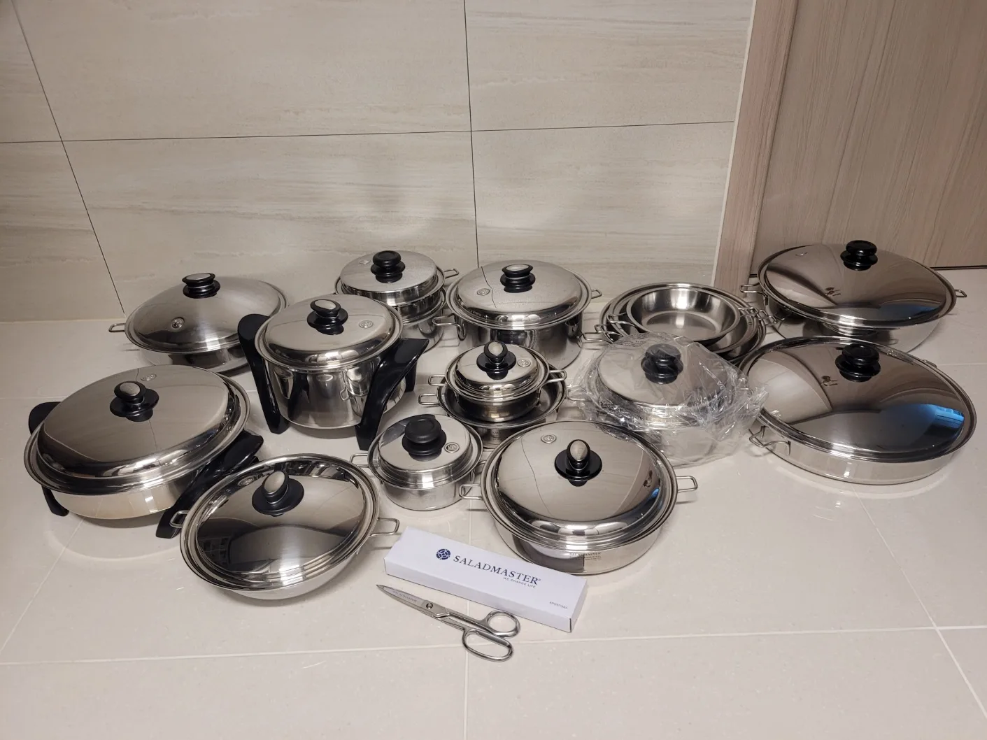 샐러드마스터 1퀏 1.5 3퀏 4퀏6퀏7퀏9퀏10퀏미니웍고메웍9인치 11인치 고메이드팬  브레이져팬  12퀏16퀏