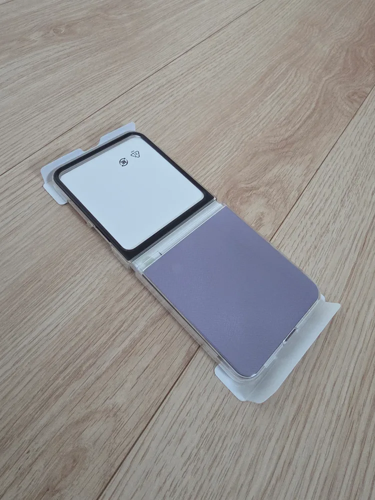 갤럭시 Z Flip5 정품 플립수트 케이스(중고)