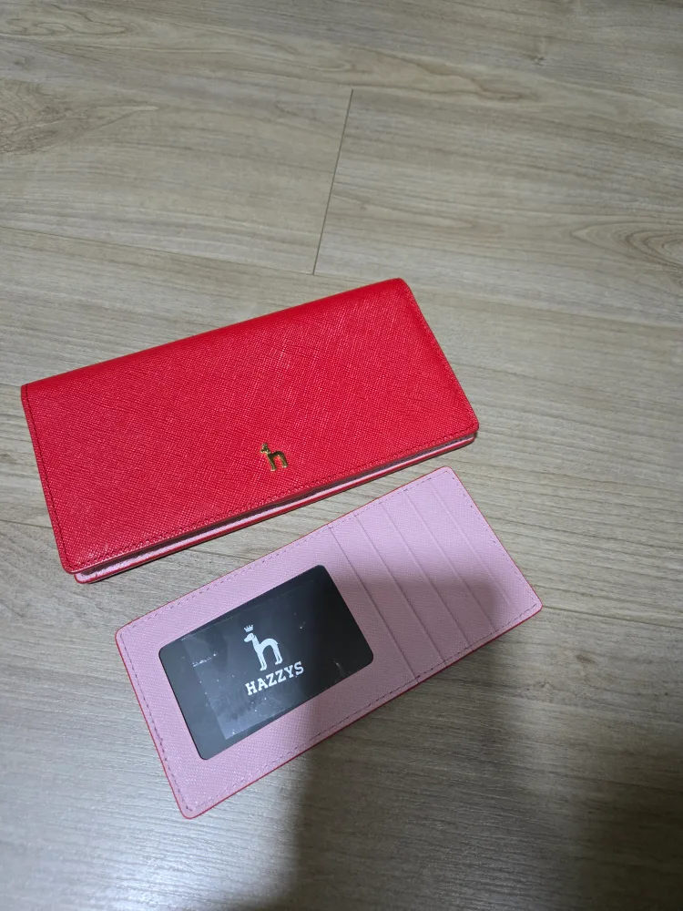 헤지스 장지갑(미사용)