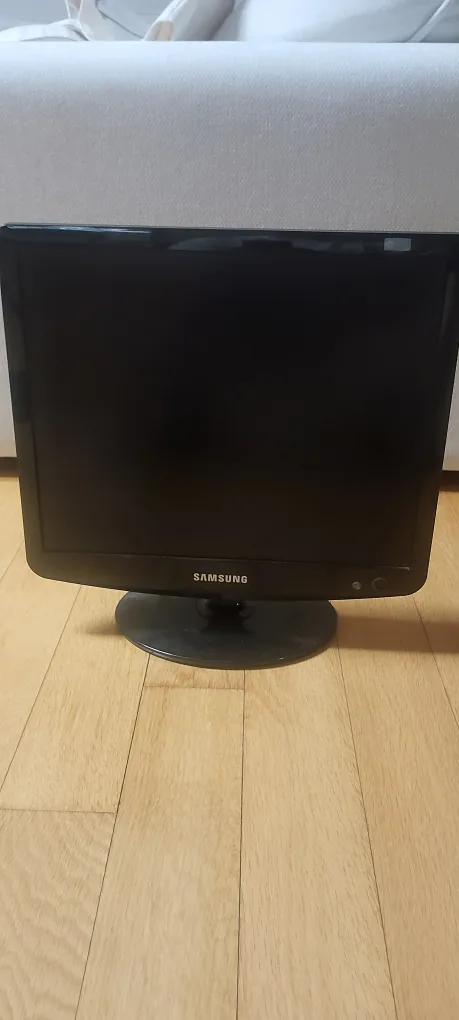 삼성 LCD 모니터 CX732N