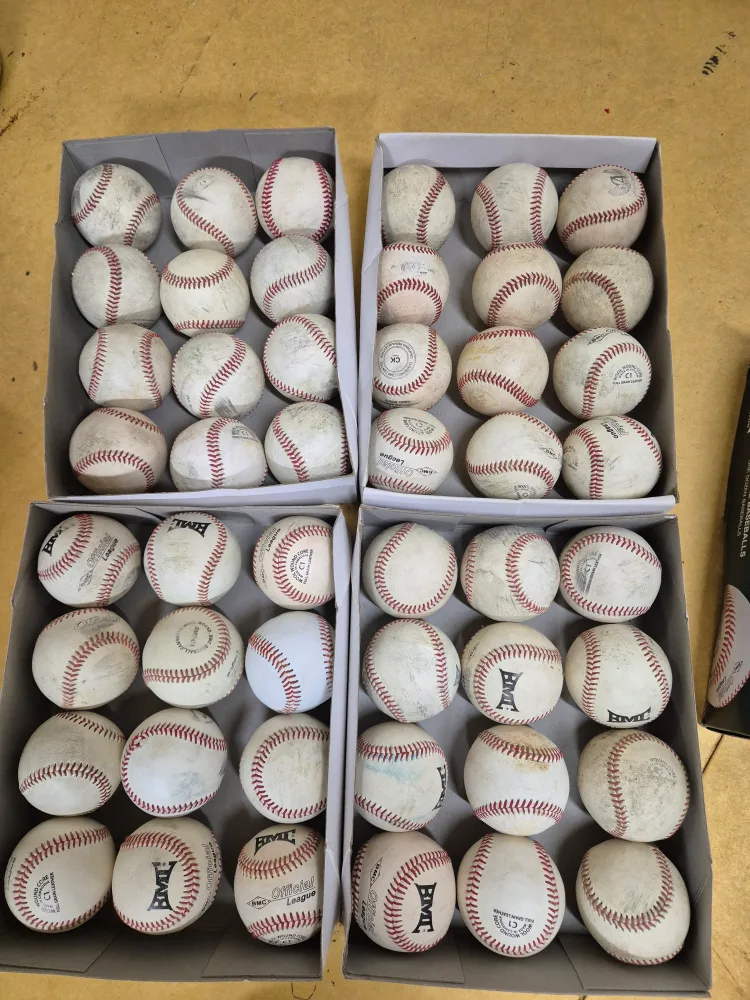 중고 야구공