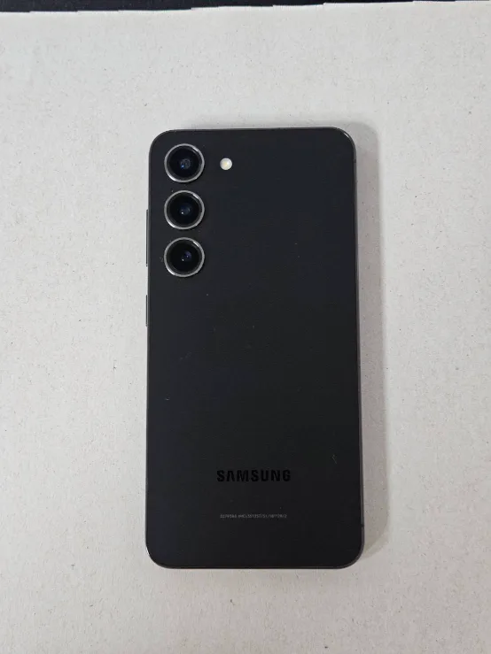 갤럭시 S23 블랙 무잔상 S급 공기계 팝니다.(24년8월개통)