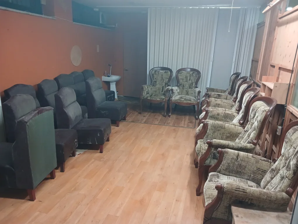 중고 의자 & 책장