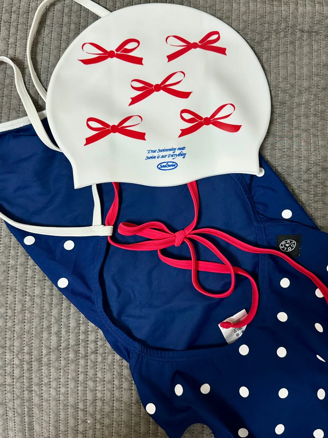 [새상품]르망고 수영복 코티바 네이비레드 85 + 스윔소울 수모 세트