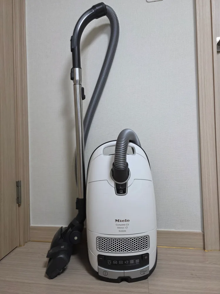 밀레 C3 진공청소기
