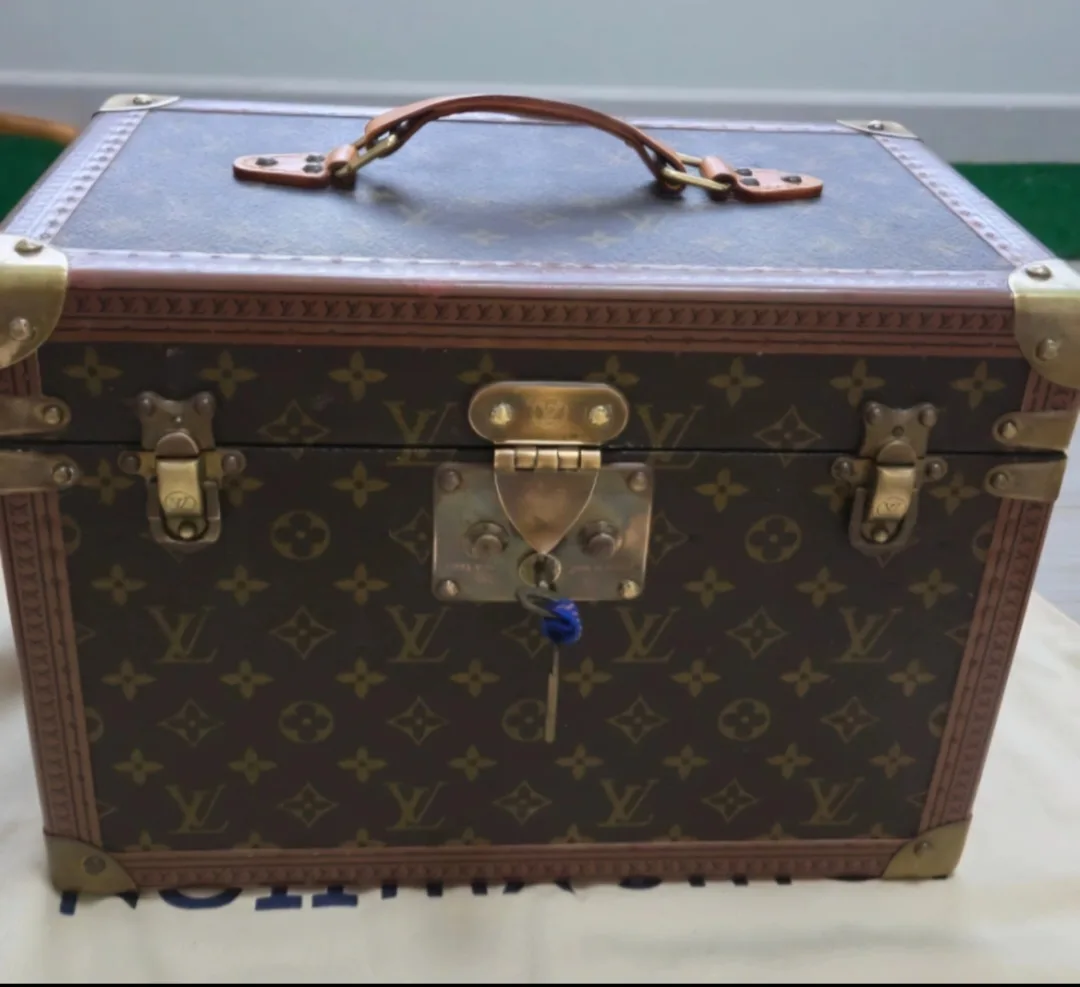 루이비통[Louis Vaitton]화장품 트렁크케이스.남여공용