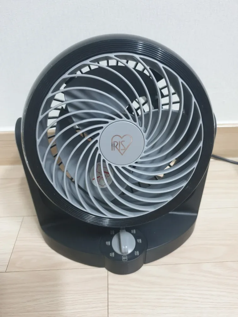 아이리스 미니 써큘레이터 선풍기