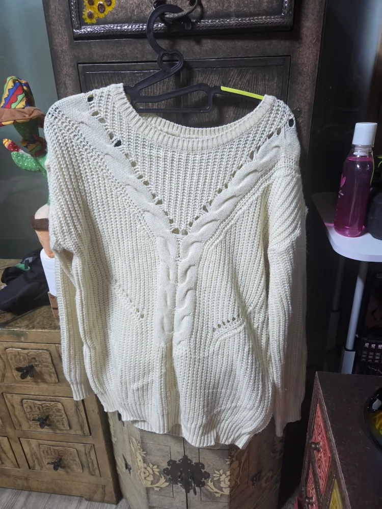 아이보리 케이블 니트
