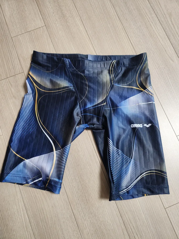 아레나 남아 수영복 75사이즈