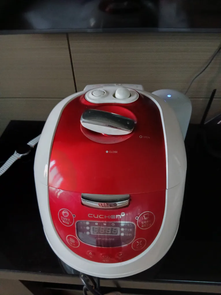 쿠첸 밥솥 CRP-D10LC21F
