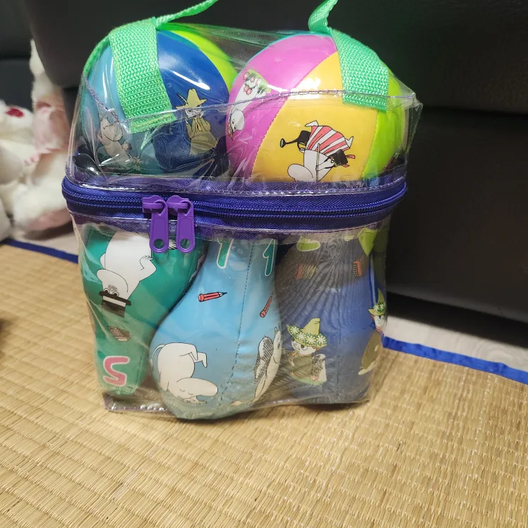 무민이 볼링 장난감 팜