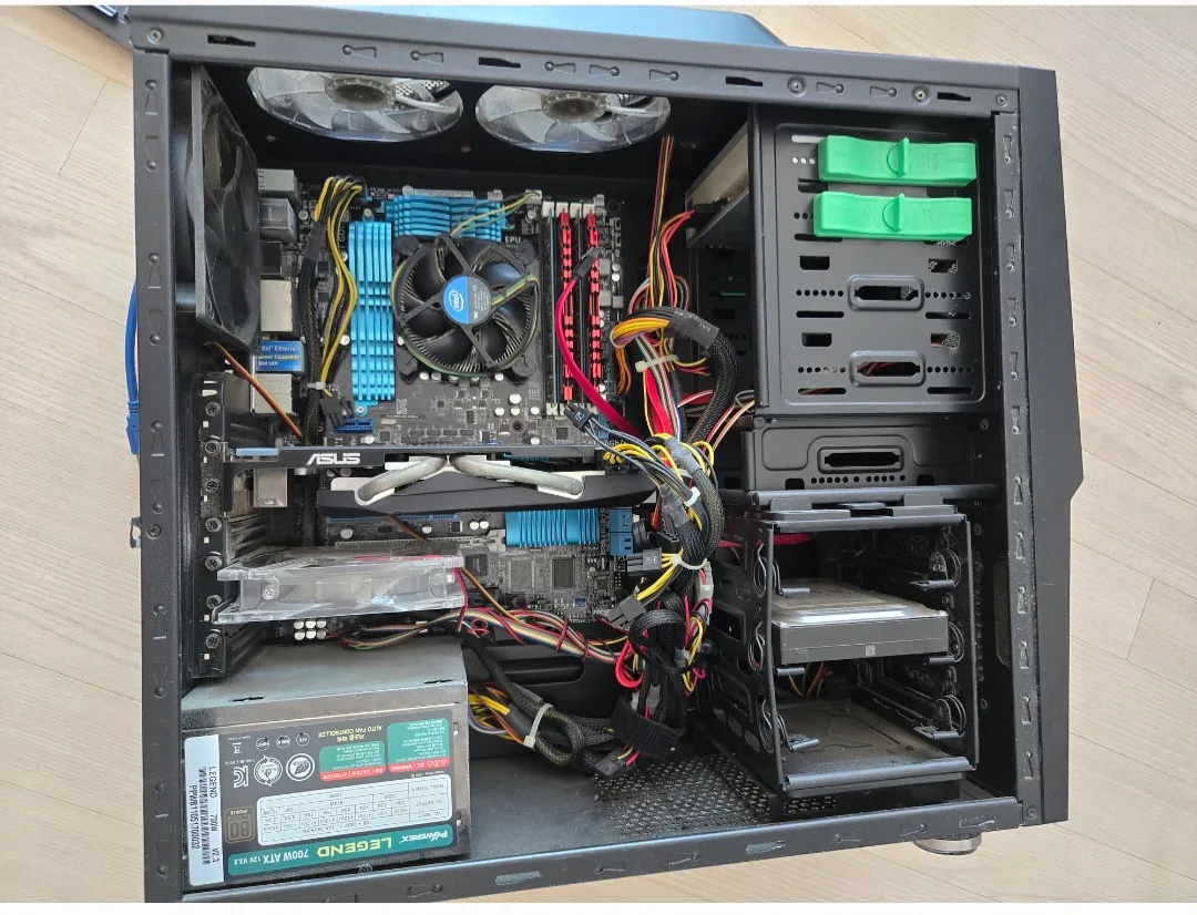 중고 컴퓨터 판매 (4만, 사양첨부)