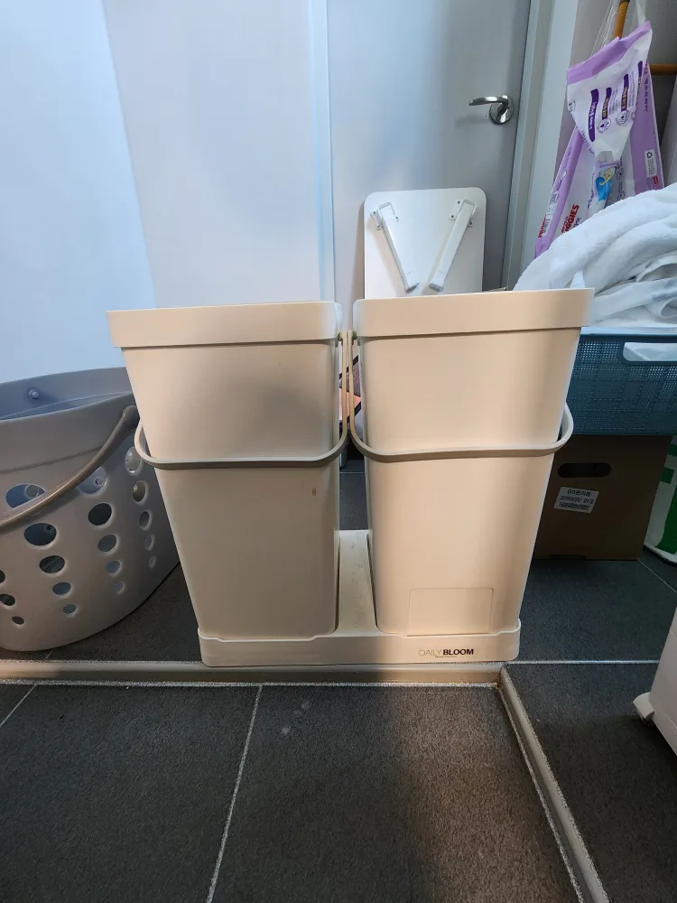 데일리블룸 분리수거함