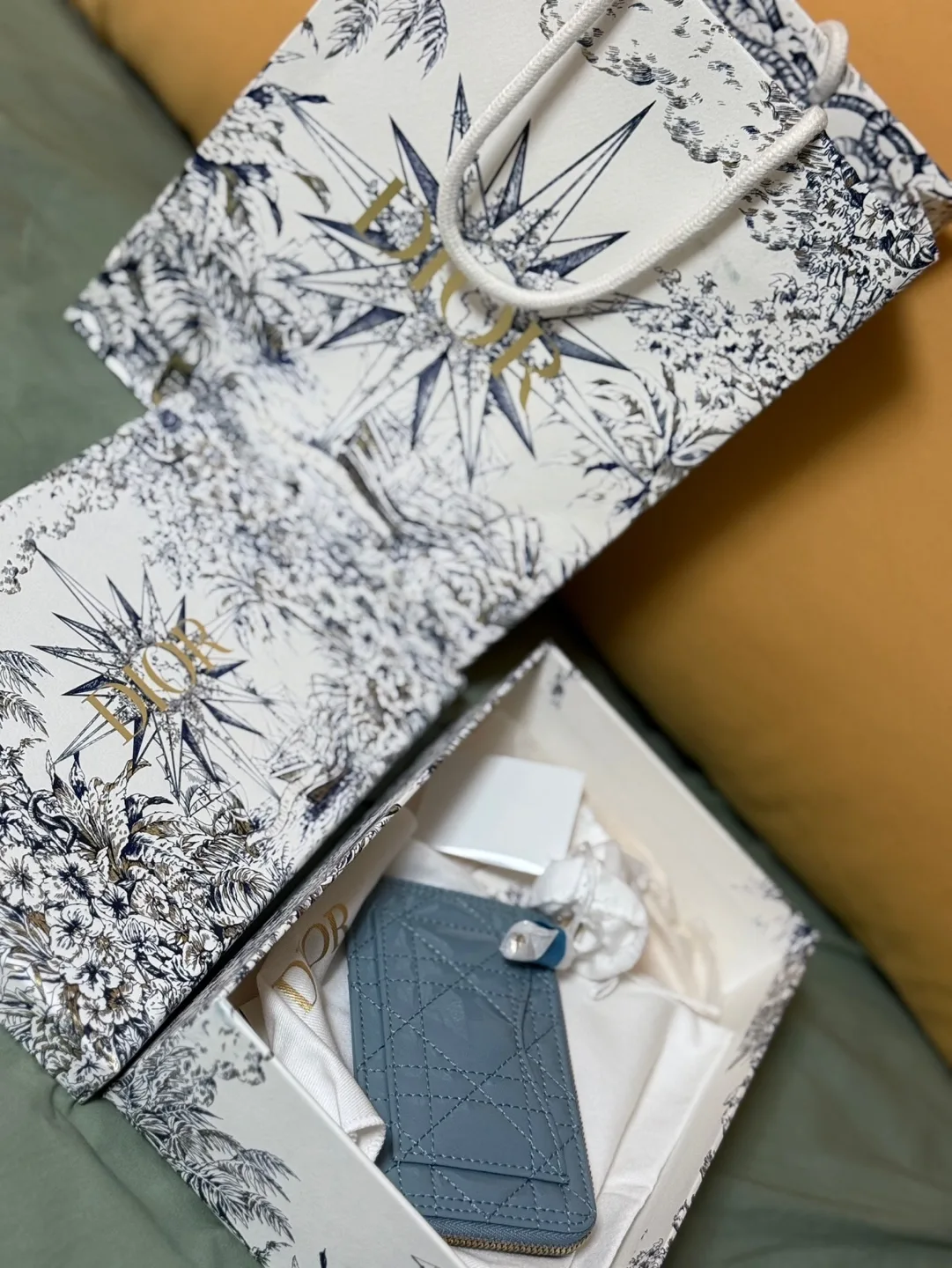 Dior 카드지갑 새상품