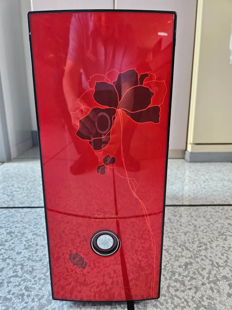 중고컴퓨터 판매합니다.