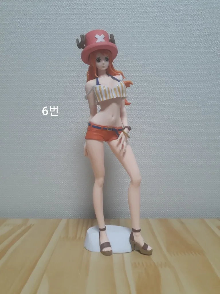 원피스,드래곤볼 피규어들 개당1만