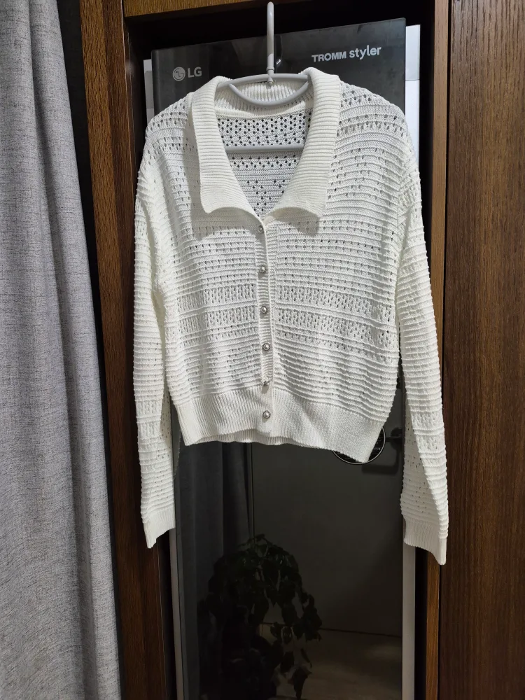 VAN AKE 화이트 니트 가디건 Free