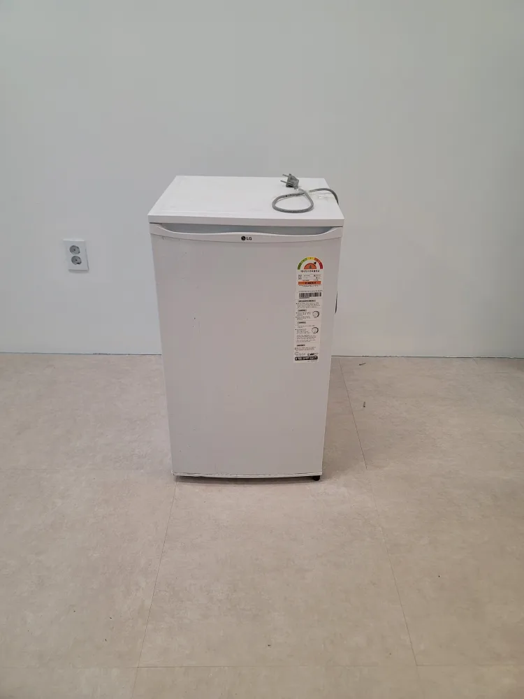 LG 미니 냉장고 B107W