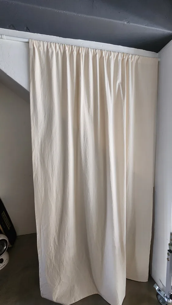 광목천 가리개 팝니다. 커텐봉도 드려요