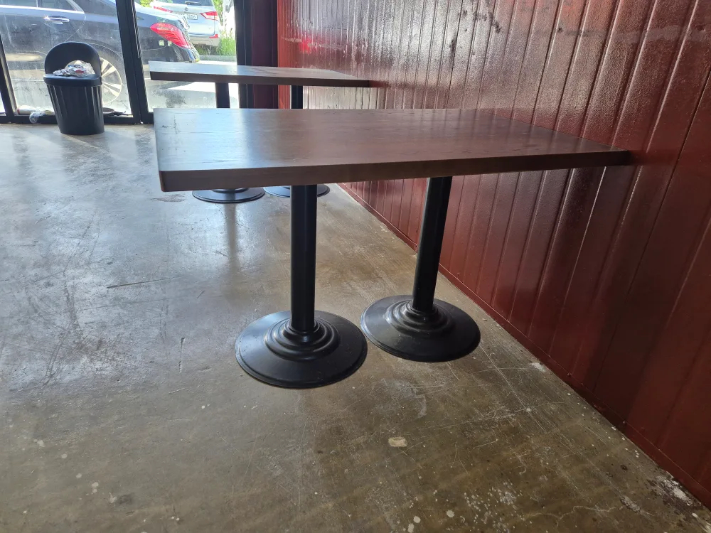 식당 업소 테이블