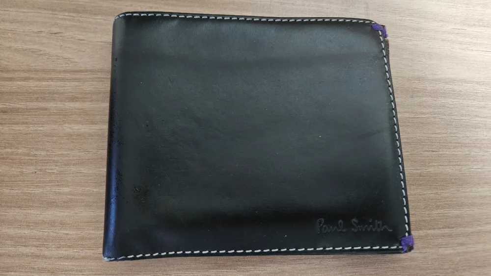 폴스미스 남성 반지갑 중고판매합니다