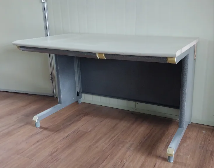 중고 사무용 책상