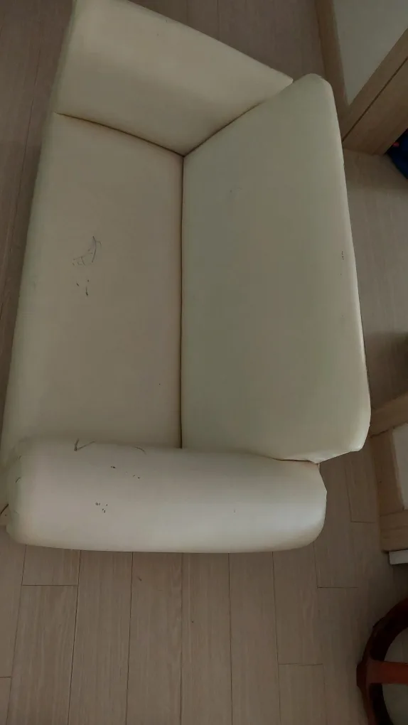 아이보리색 중고 유아소파