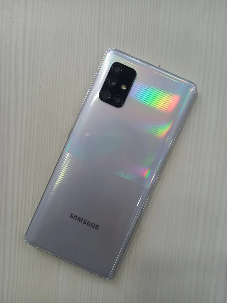 갤럭시 퀀텀 램8기가 S급 공기계 팝니다 !