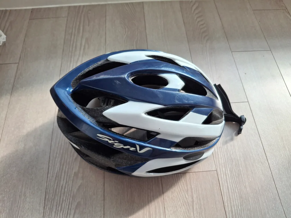 자전거 헬멧 나눔합니다