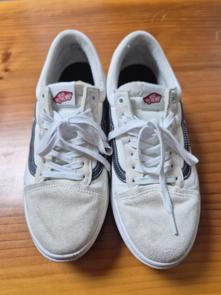 반스 오버트 300사이즈