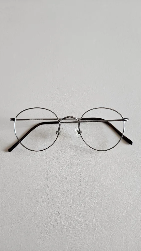 젠틀몬스터 9PROUD 판매합니다