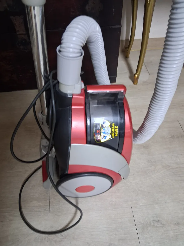 삼성 중고 빨간색 진공 청소기