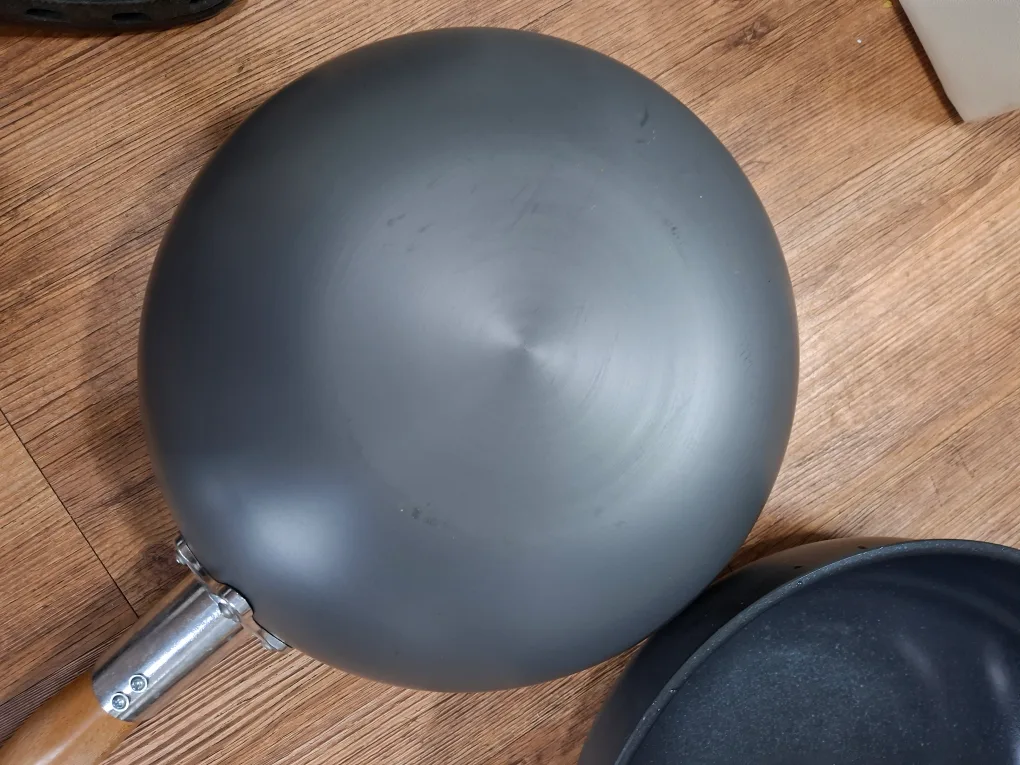 중고 웍 (Wok) 판매