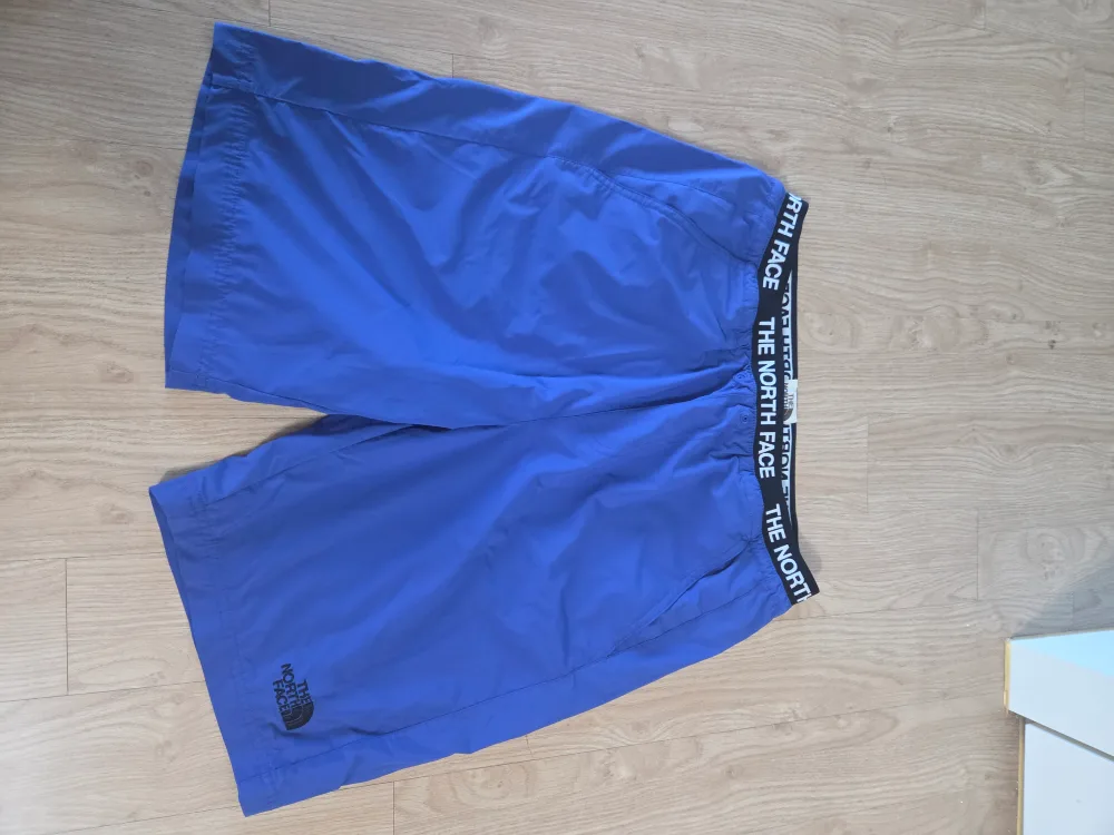 노스페이스 반바지 중고